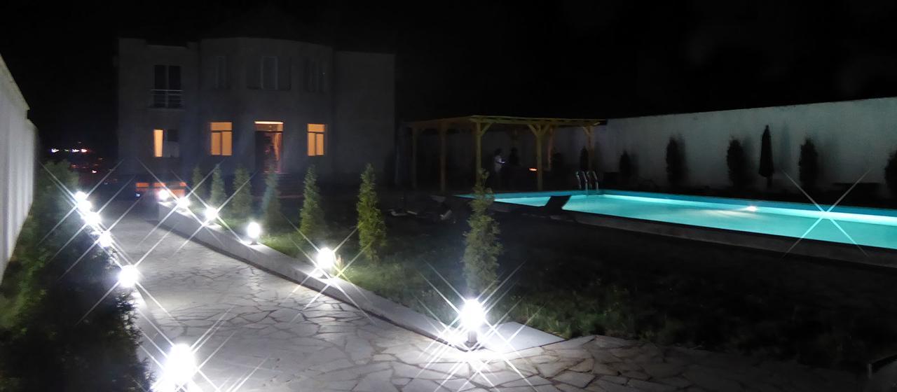 Ossanna Hotel エレバン エクステリア 写真